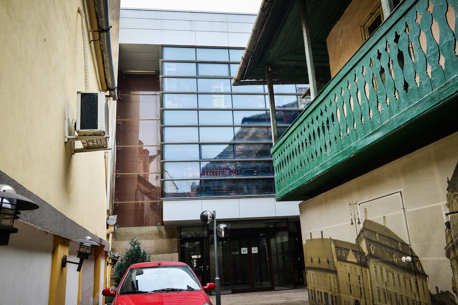 galeriile comerciale Pacea