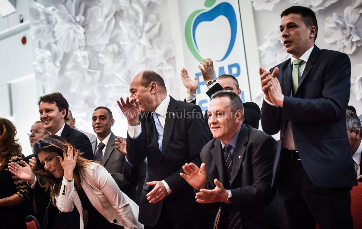 basescu (117) (Copy)