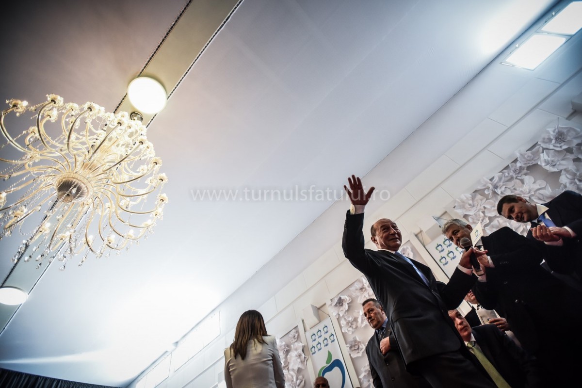 basescu (53) (Copy)