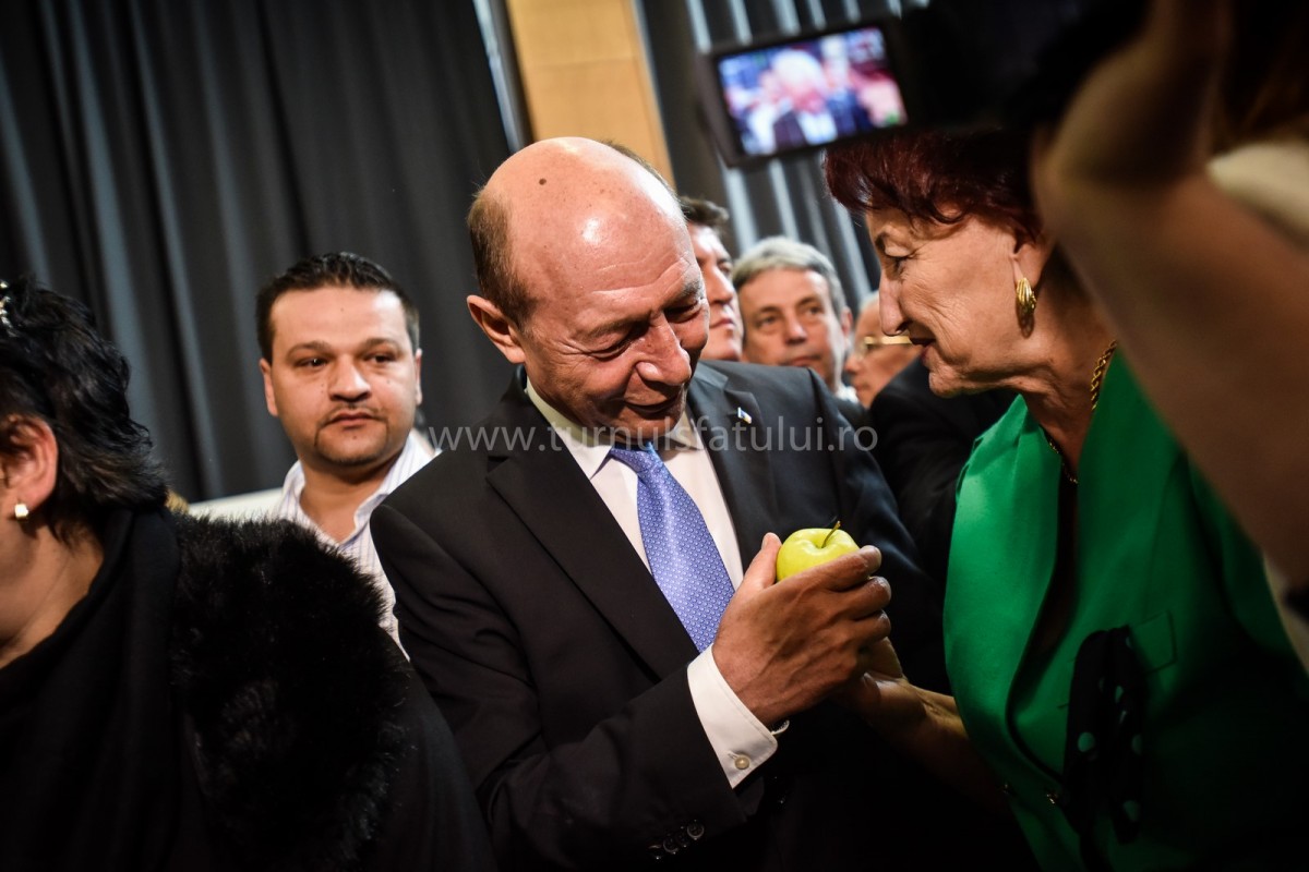 basescu (84) (Copy)