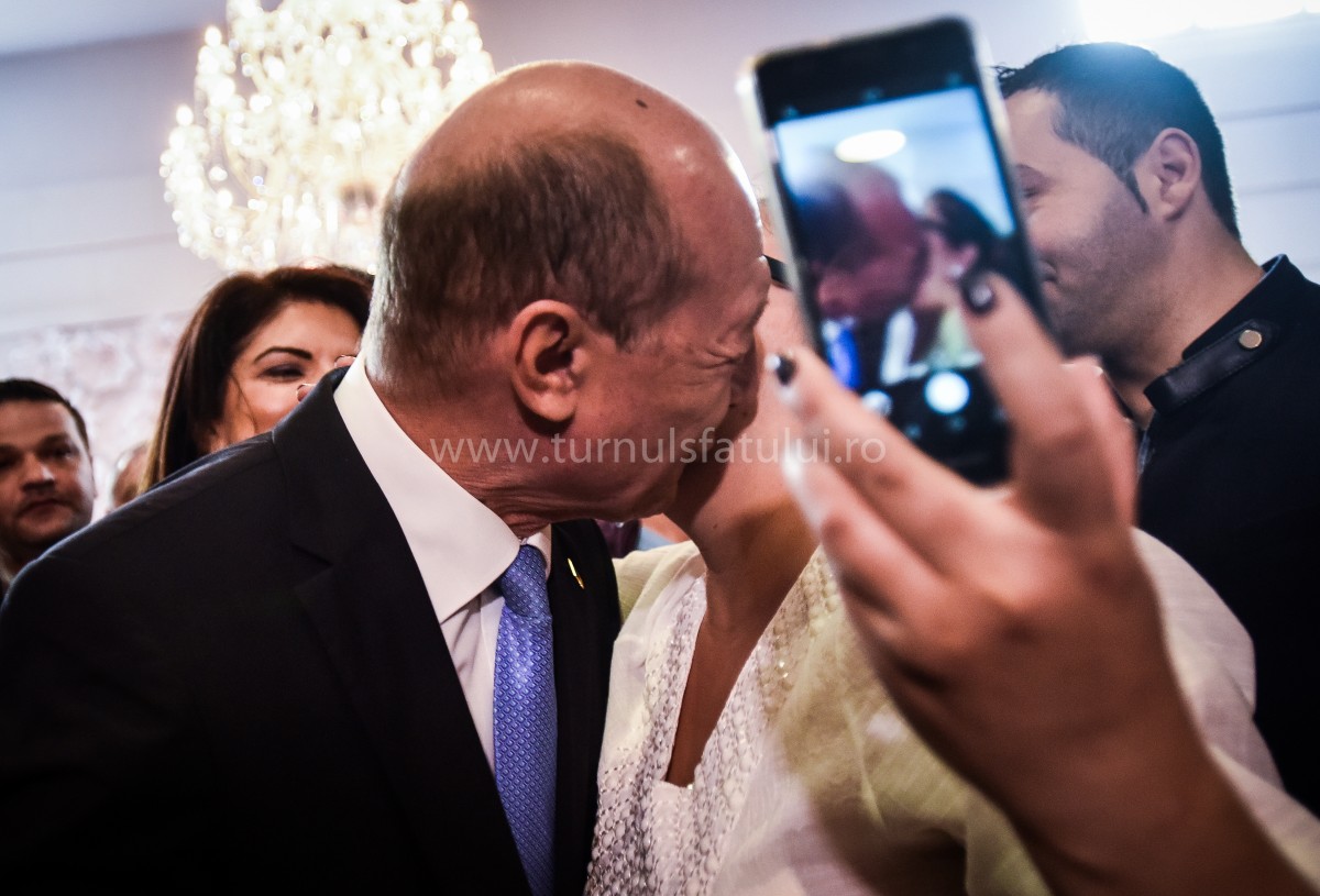 basescu (90)