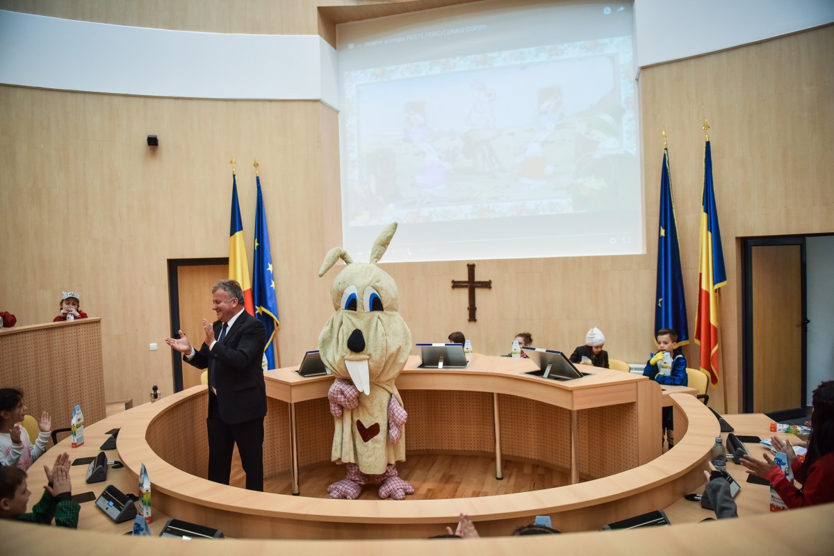 scoala altfel consiliul judetean CJ sovaiala iepuras paste (4)