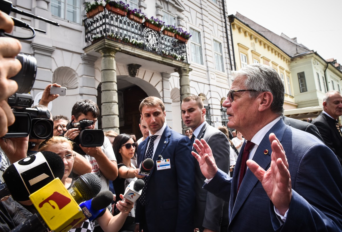 Joachim Gauck, klaus iohannis (79)