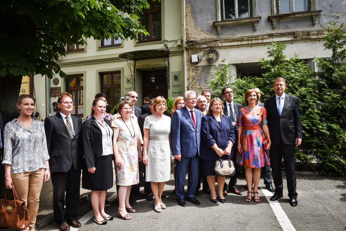 Joachim Gauck, klaus iohannis (84)