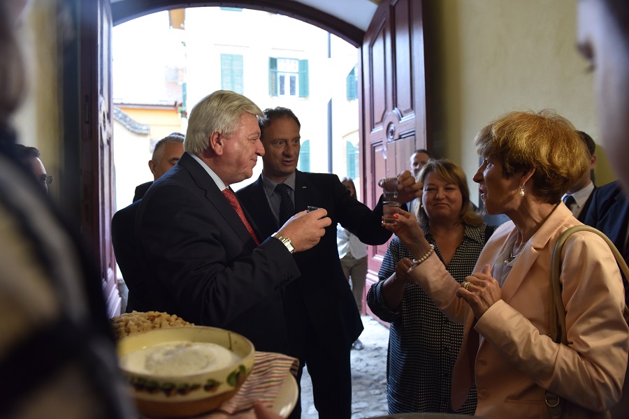 Volker Bouffier premier land Hessen  Scmidt Urban