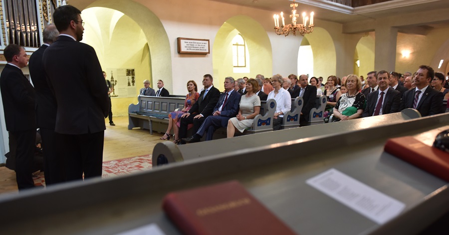 biserica cisnadie gauck si iohannis