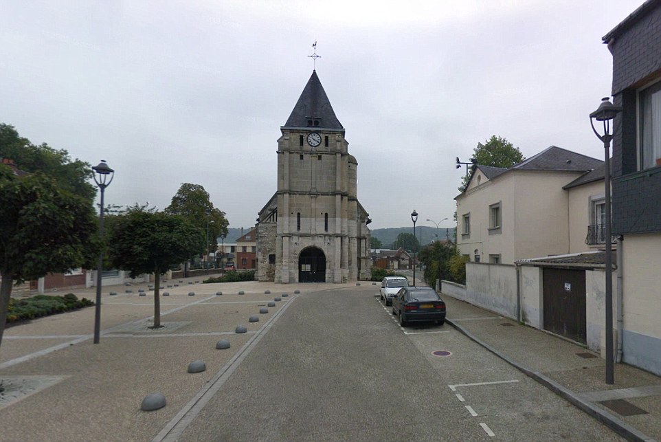 36998F4000000578-3708394-Two_men_armed_with_knives_took_several_people_hostage_at_Church_-a-79_1469531738480