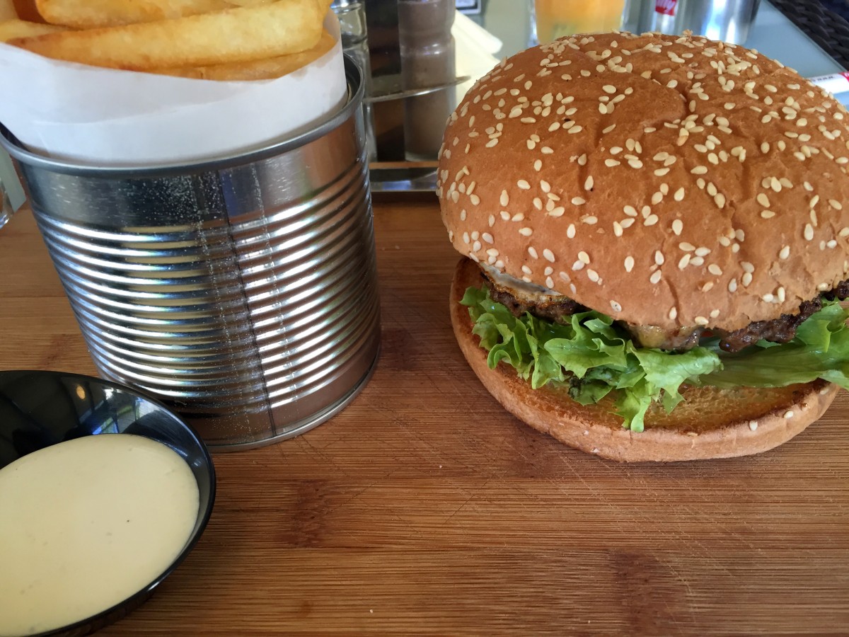 burgeri restaurant Mai Lounge 2