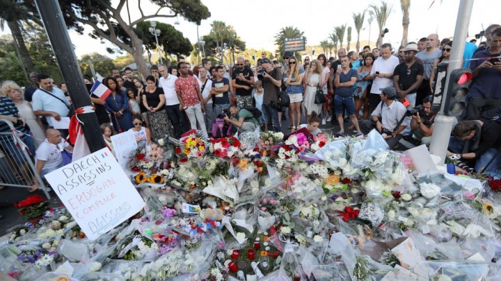hommage-nice-samedi-m