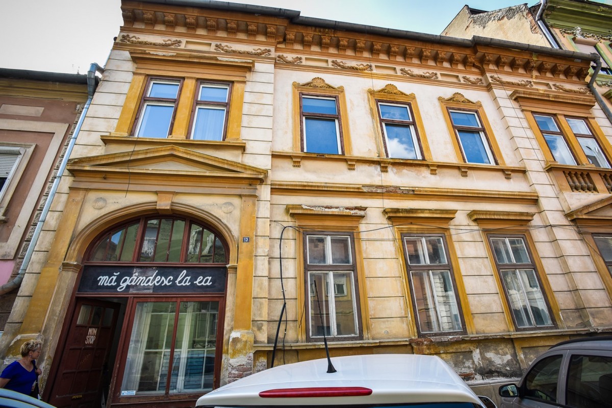 magazin tribunei 13 mi-e dor de ea (3)
