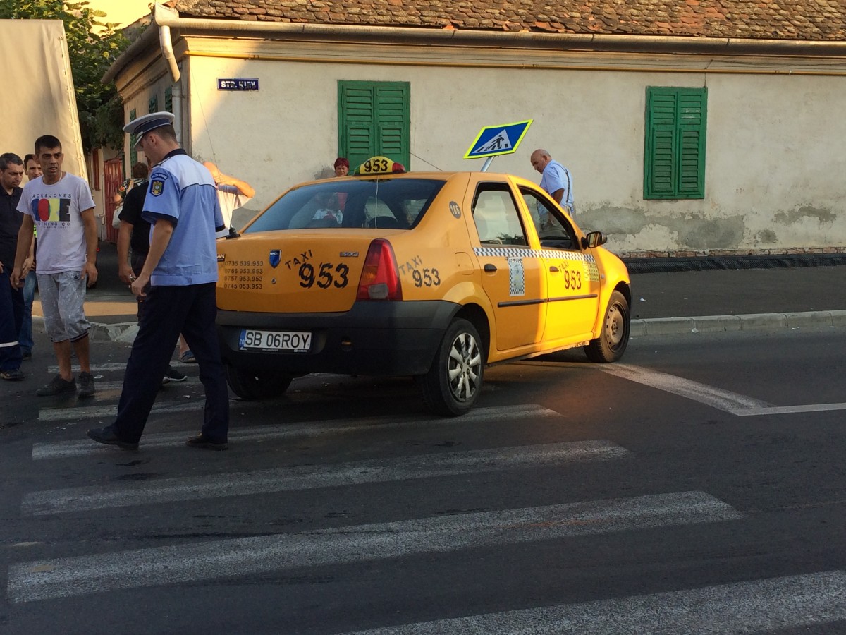accident-taxi-politie-kiev-1