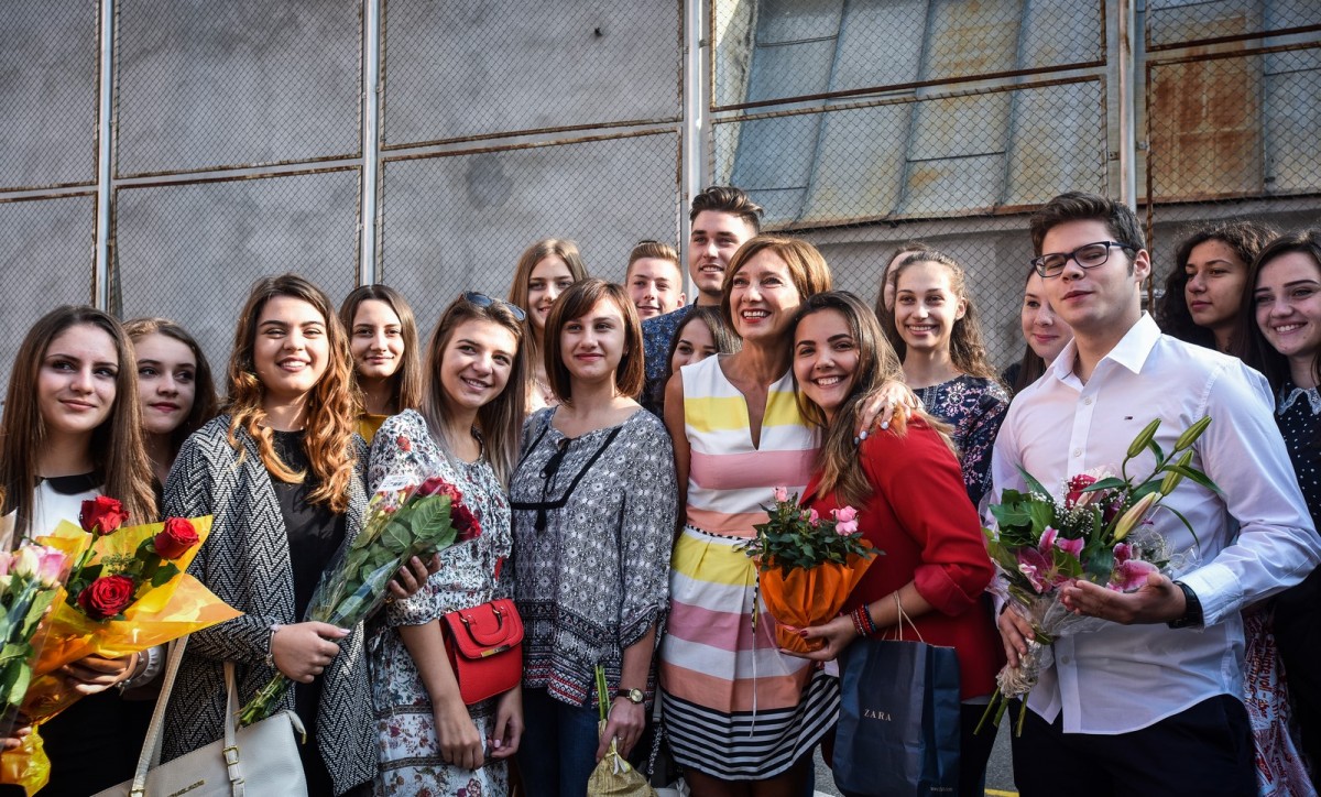 camen-iohannis-prima-zi-de-scoala-26-copy