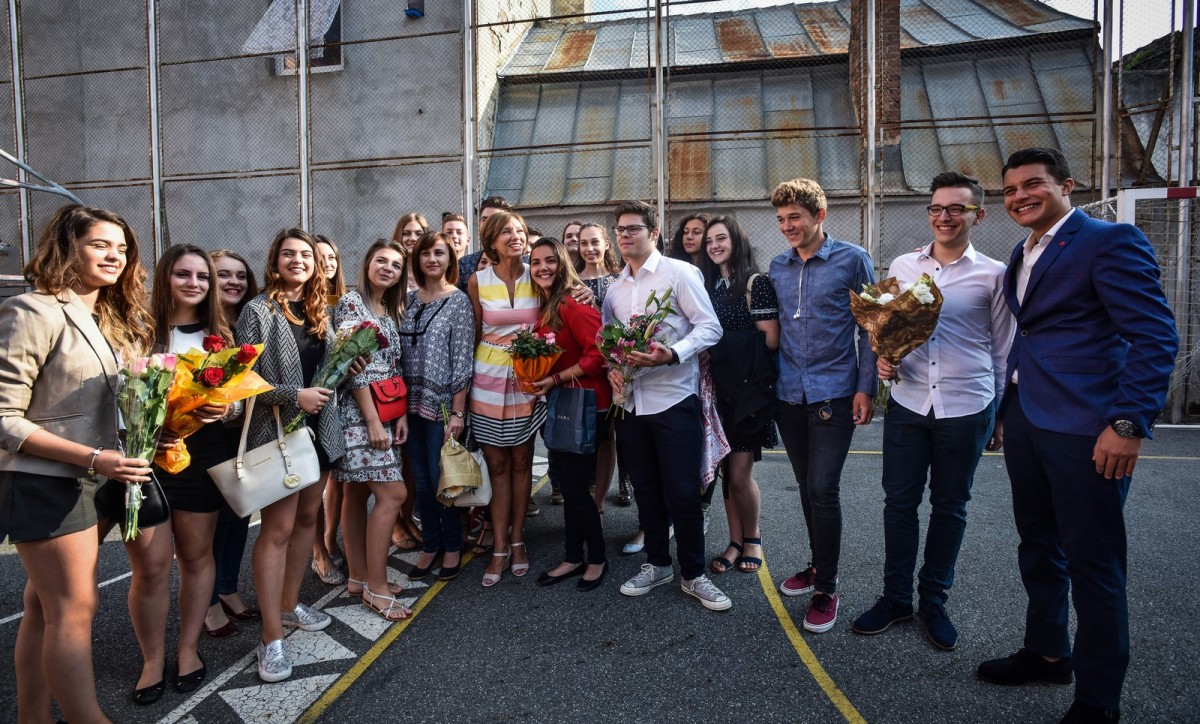 camen-iohannis-prima-zi-de-scoala-27-copy