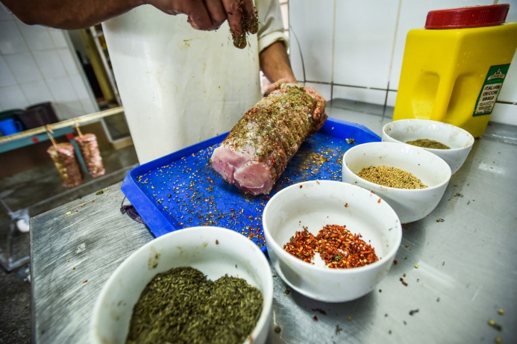 carne-produse-batranul-sas-12-copy