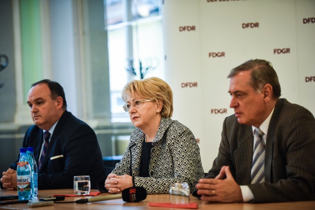 fdgr-gant-fodor-si-porr-16
