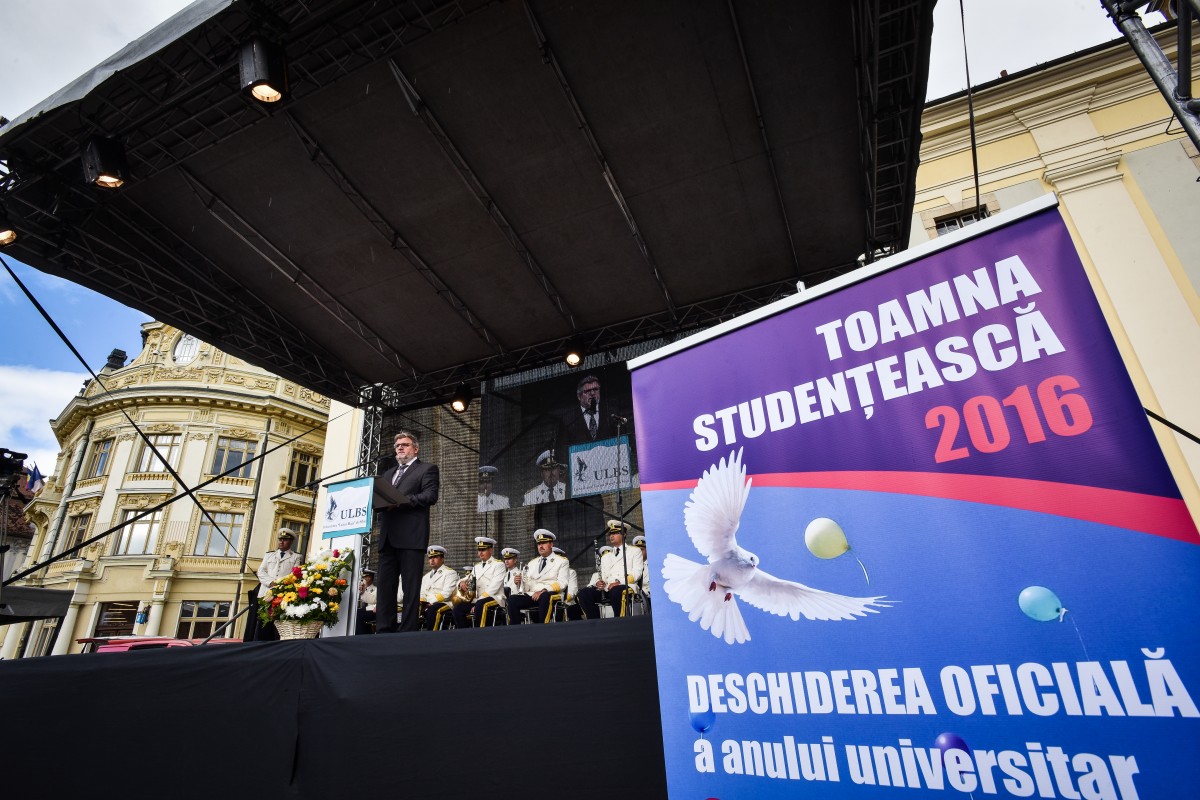 bondrea-deschidere-an-universitar-2016-1