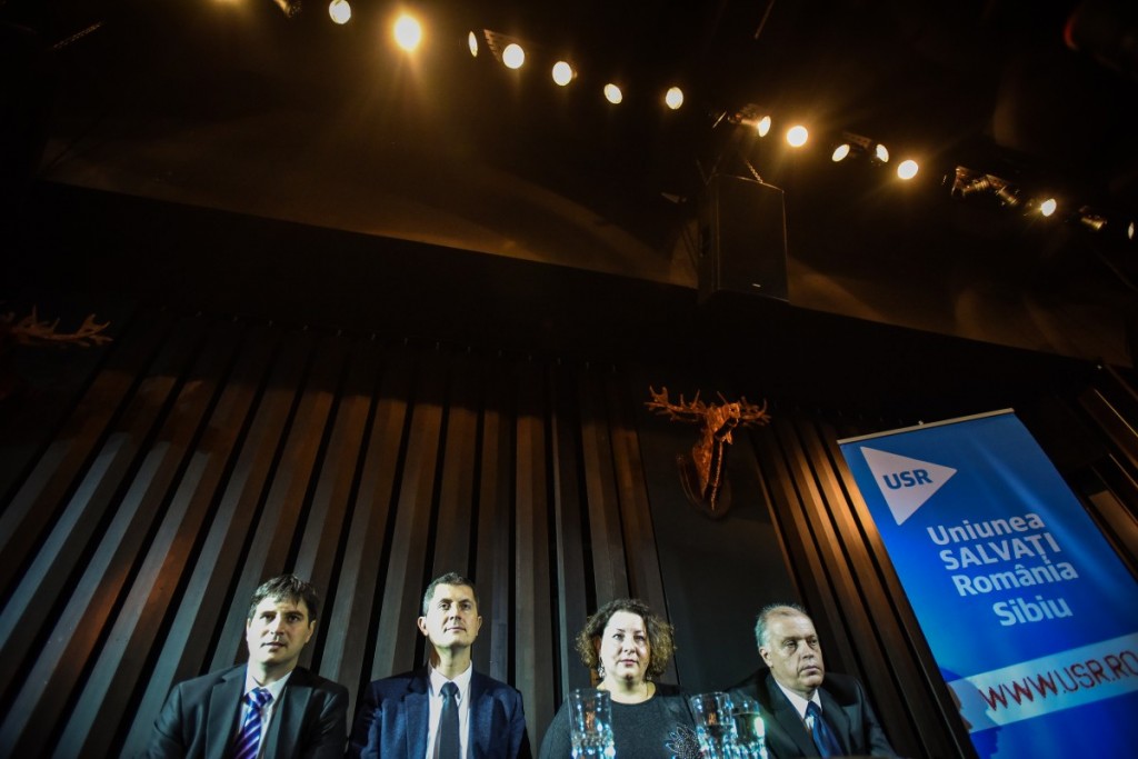 conferinta-usr-candidati-conferinta-usr-candidati-dan-barna-raluca-amariei-alex-buiuc-traian-belei-10