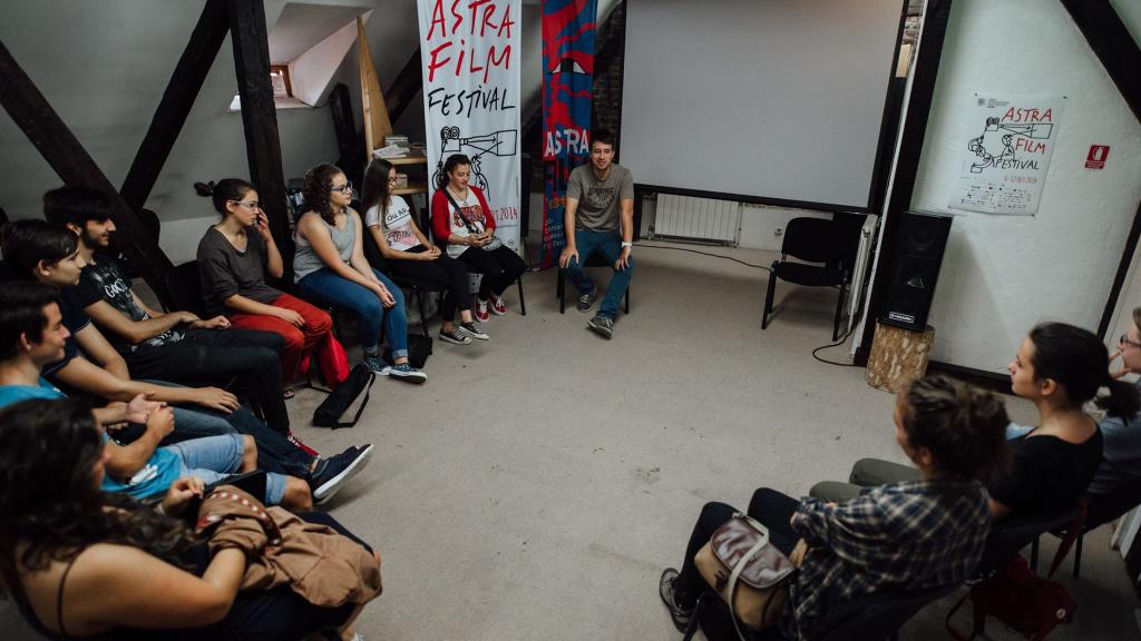 14188461_1144312958948243_1219052504596629050_o-1024x576