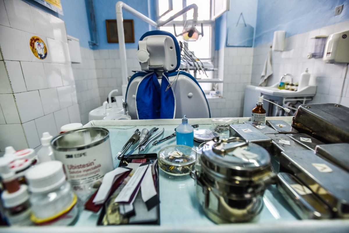 dentist-scoala-2-stomatolog-9