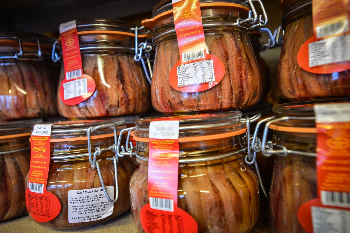 casuta-delicatese-italia-targul-de-craciun-12
