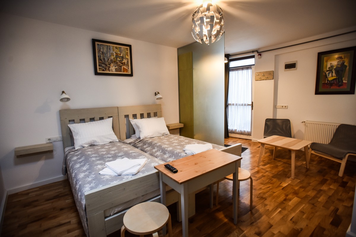 hotel apartamente yellow boot (12)