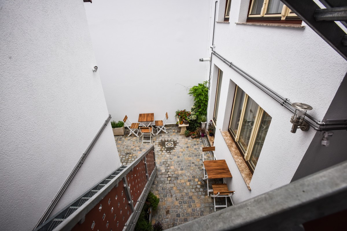 hotel apartamente yellow boot (31)