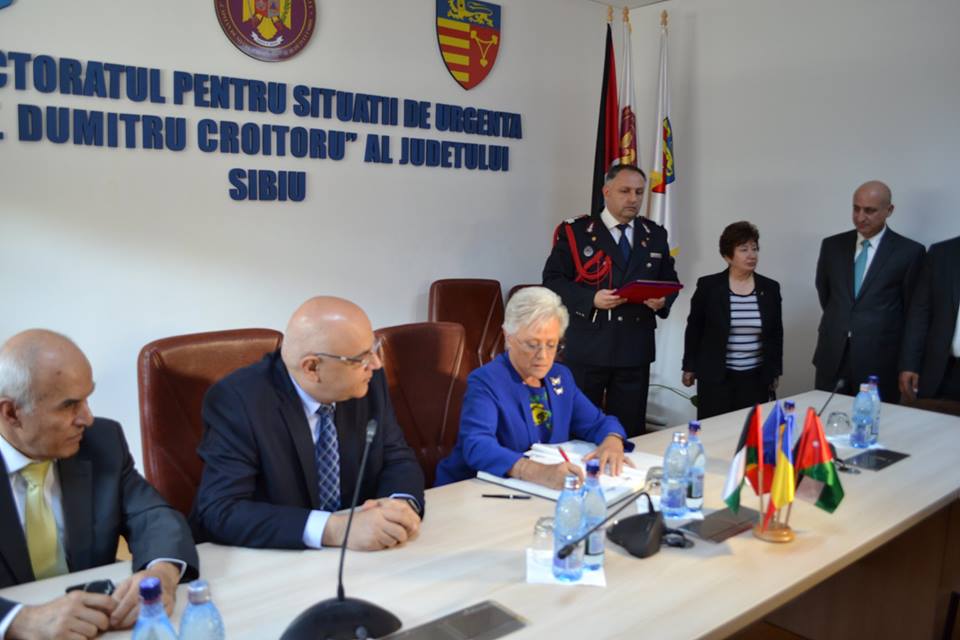 principesa Muna la ISU (4)
