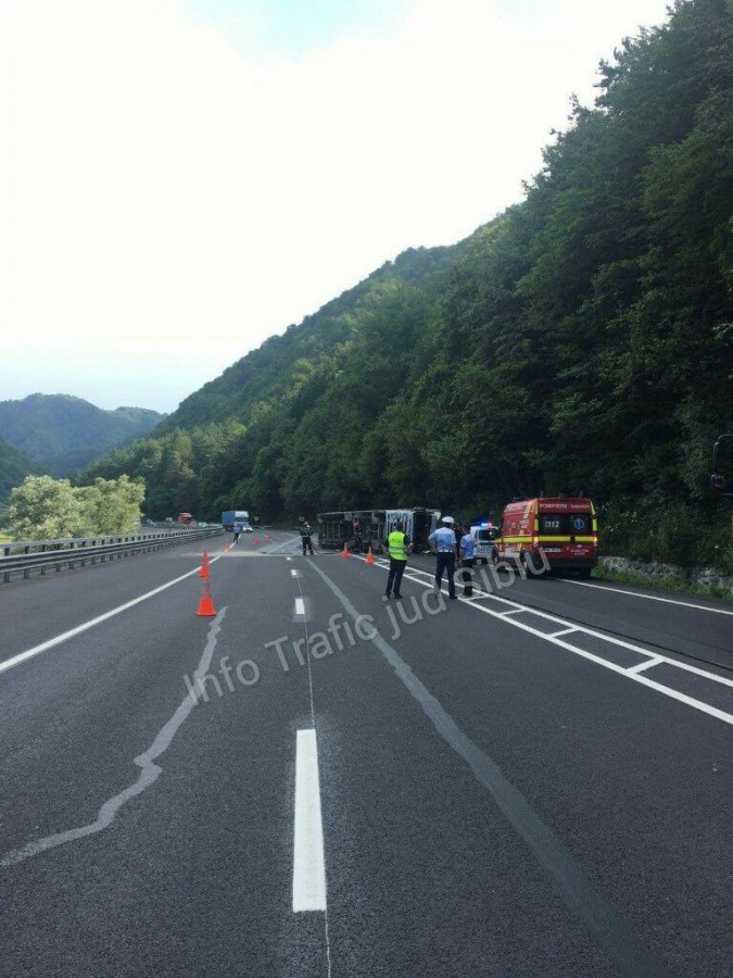 TIR rasturnat accident DN 7 (2)