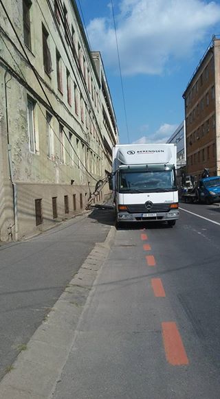 stalp avariat tamponare abatorului (3)