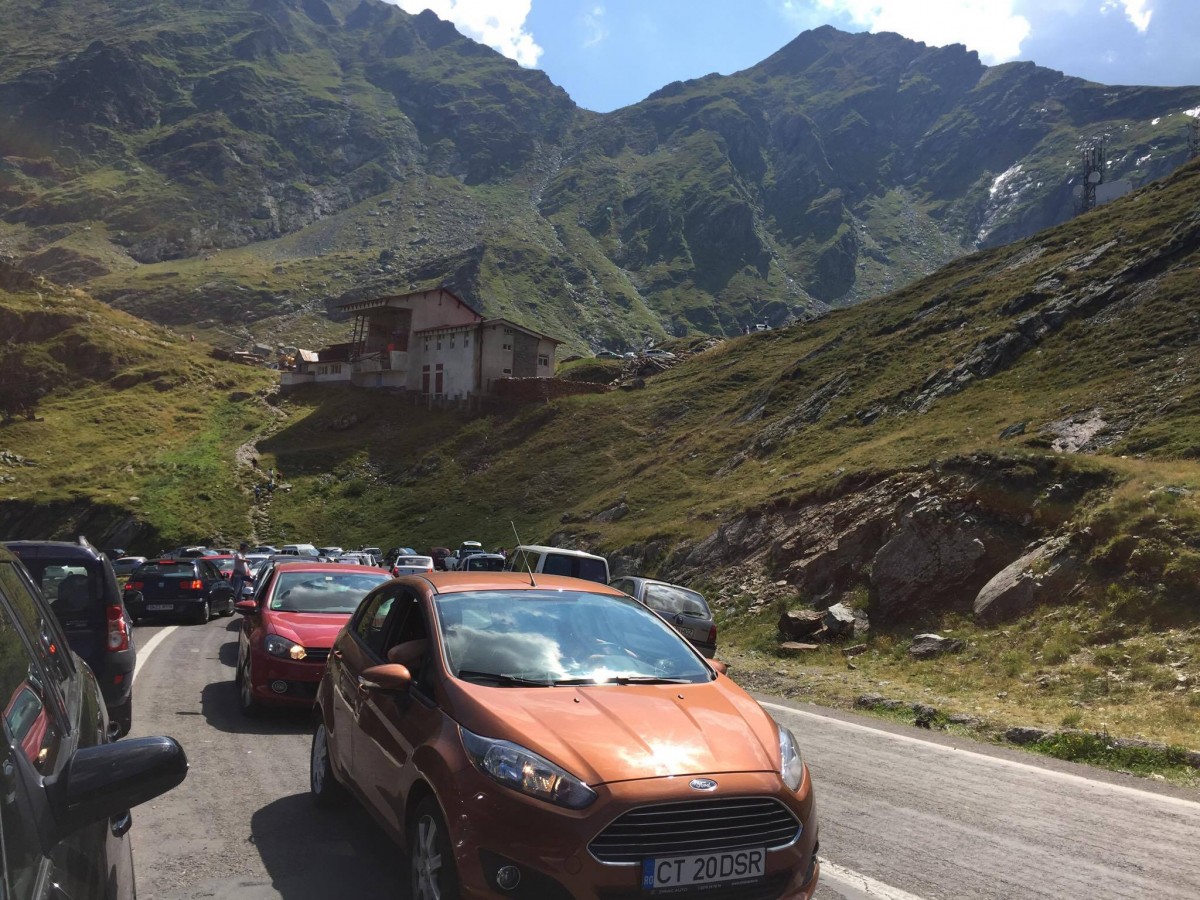 transfagarasan aglomeratie masini 1