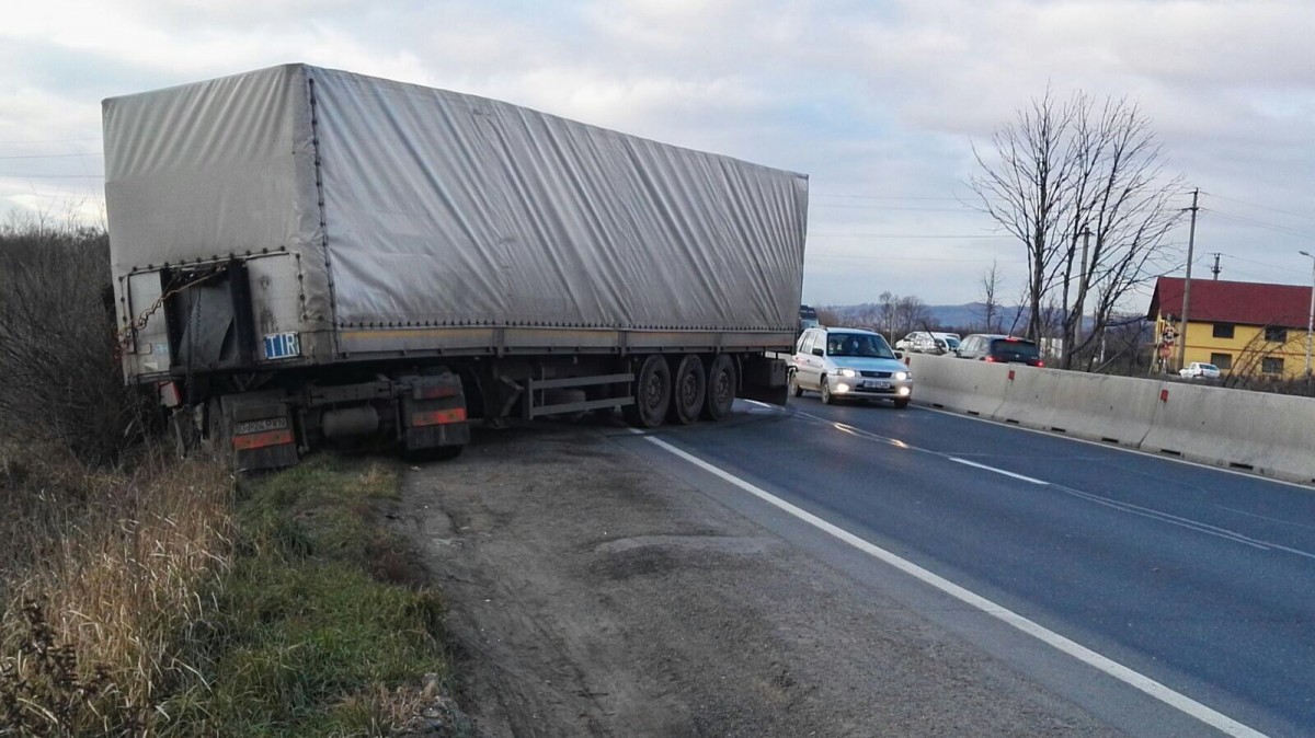 TIR derapat DN 1 vestem (2)