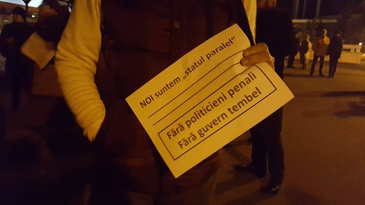 protest (2)