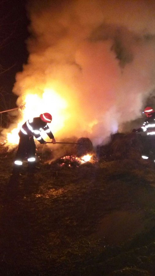 incendiu baloti (3)