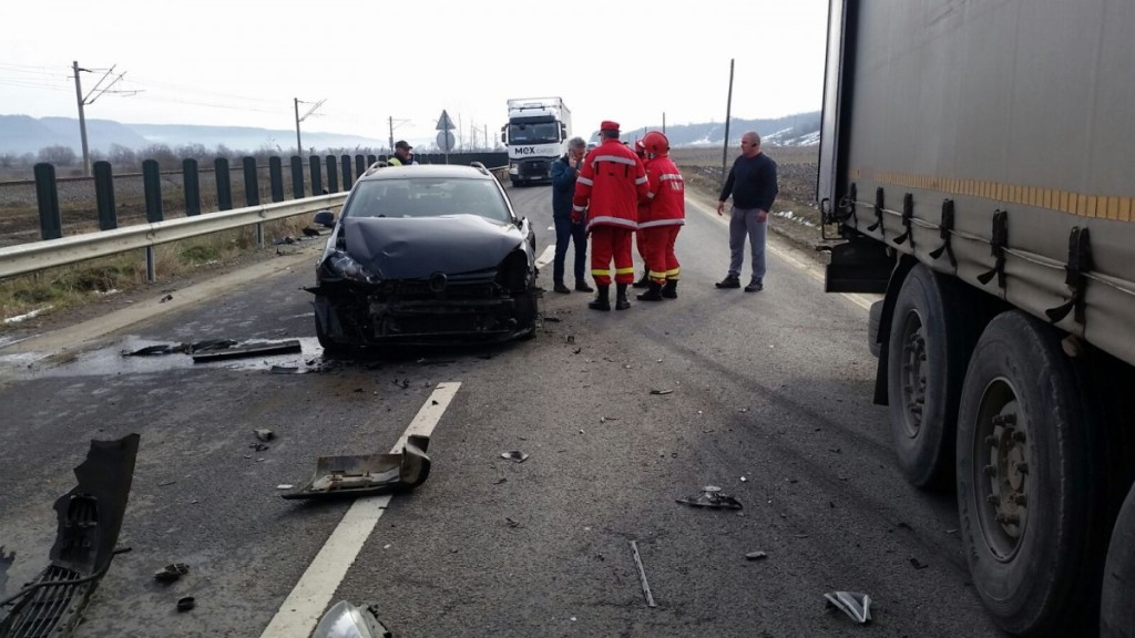 5284b32e-305d-453b-887b-e433cd21386c