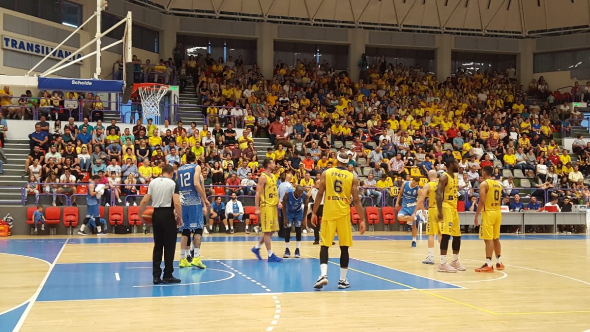 csu craiova (1)
