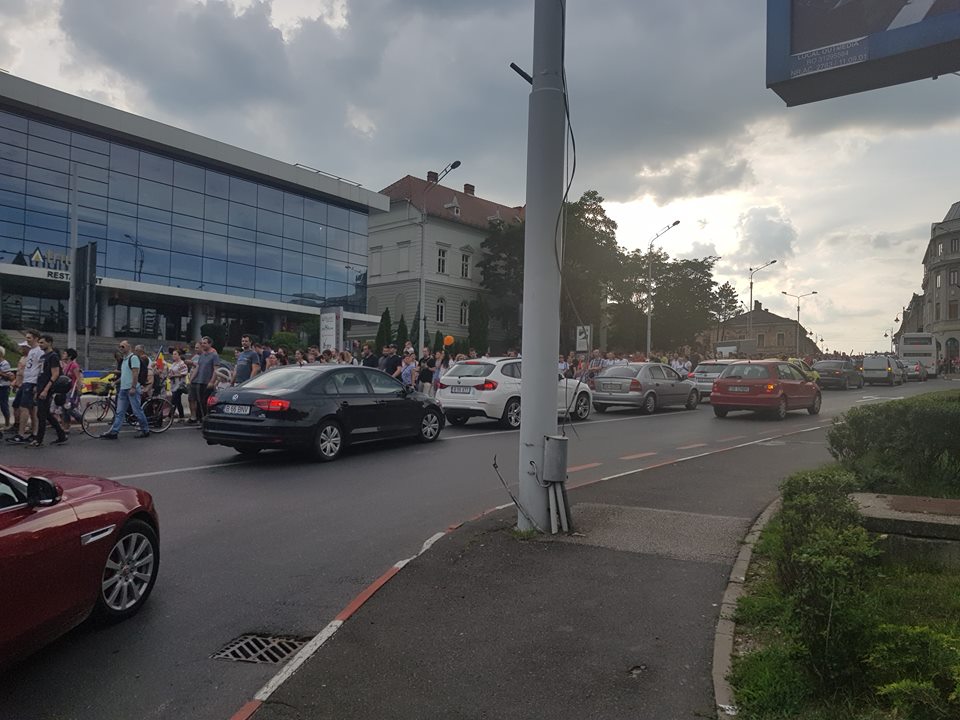 35821835_1799722500066915_3346451432562753536_n