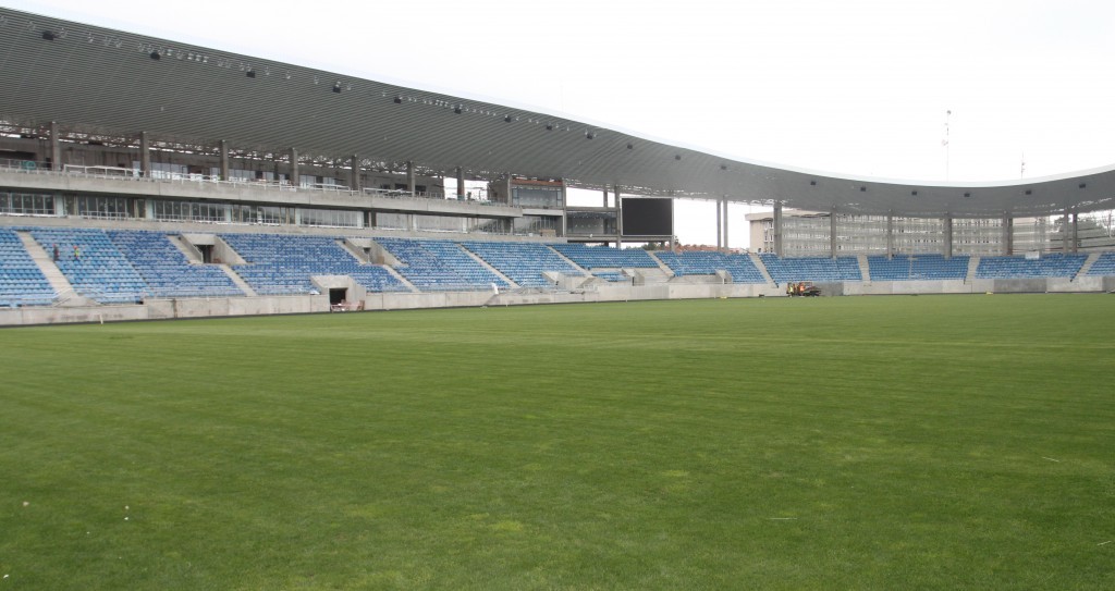STADION-12
