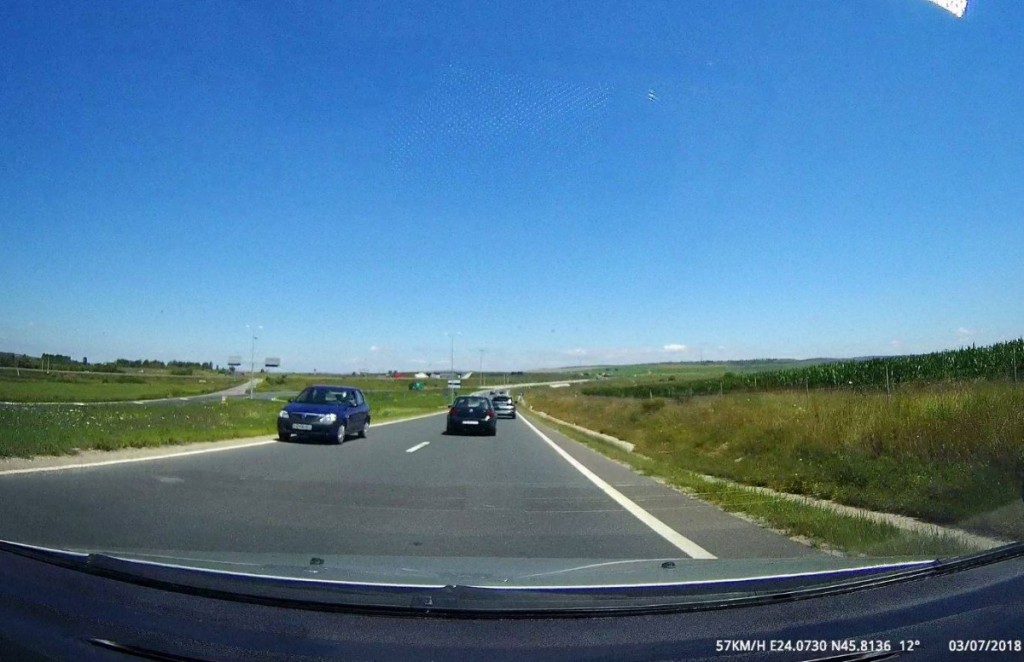 36545546_2120107551607147_7181738983146127360_o