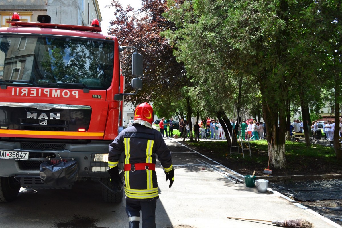 incendiu militar (1)