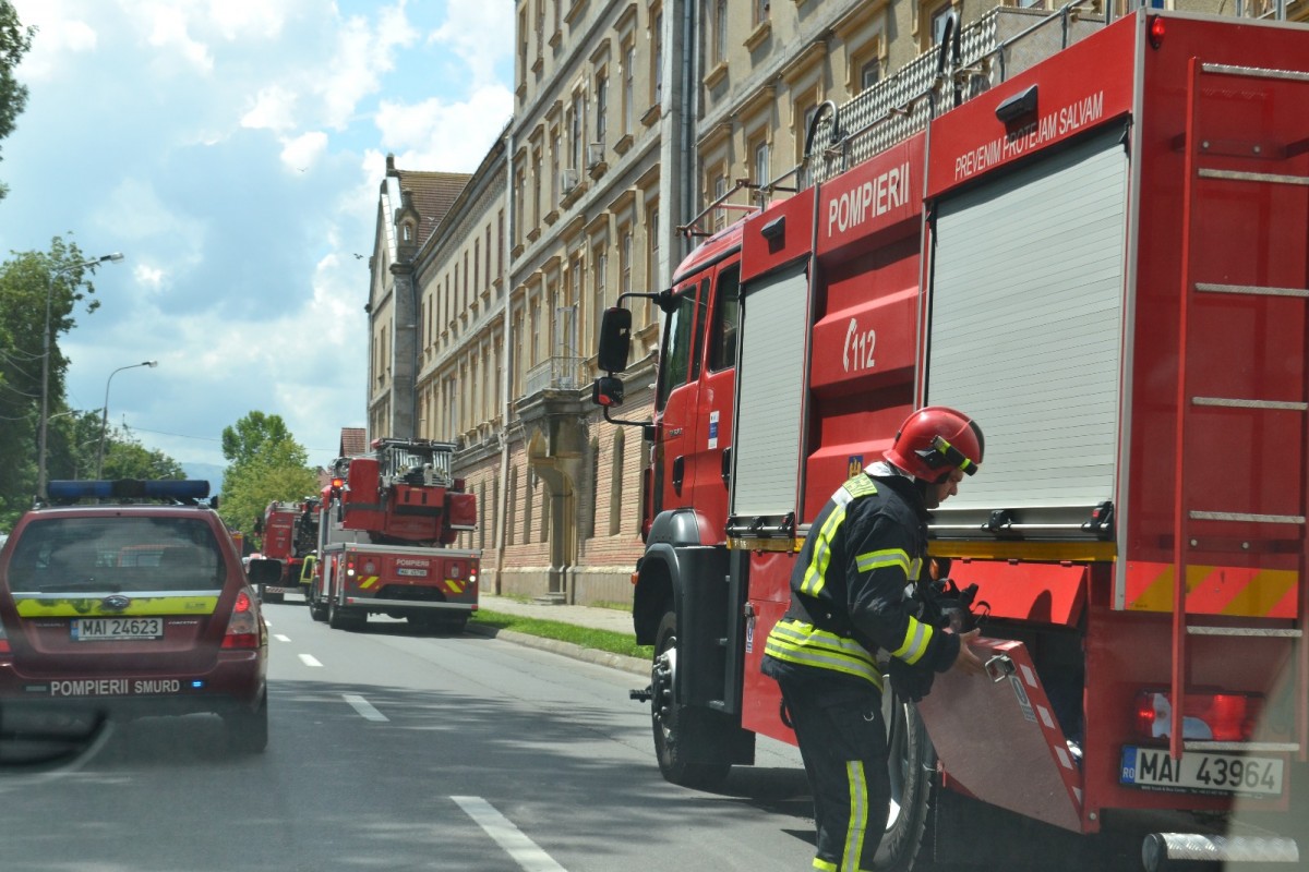 incendiu militar (8)