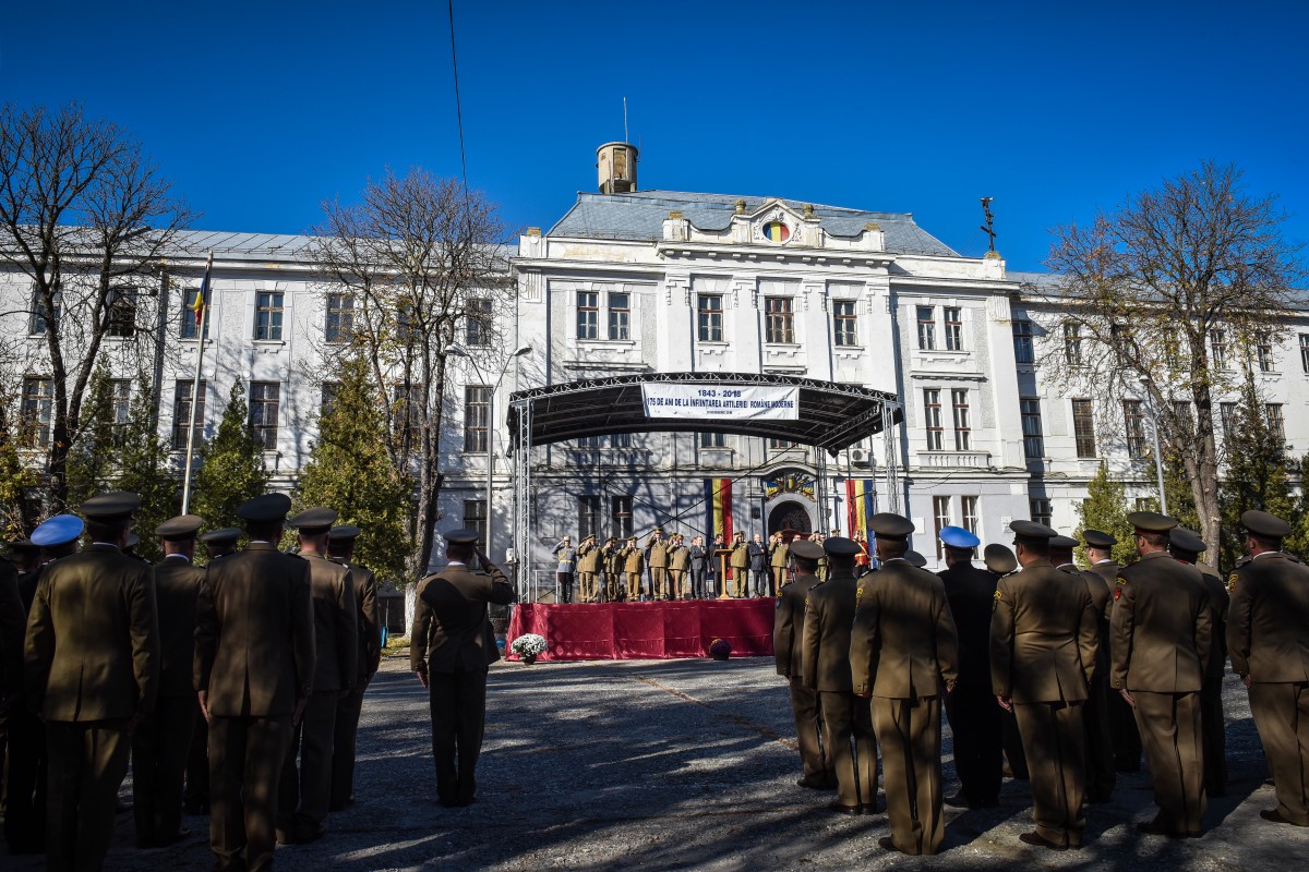 armata soldati militari artilerie (3)