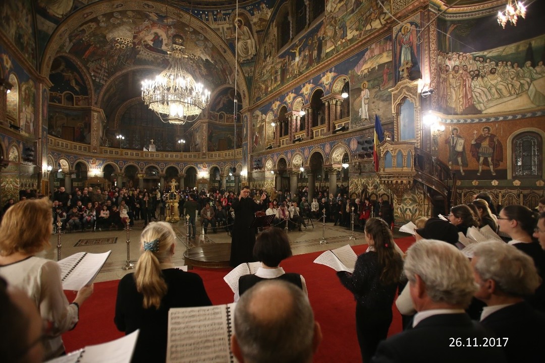 cor biserica