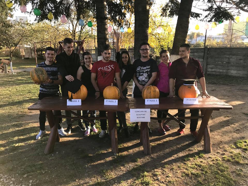 halloween party (2)