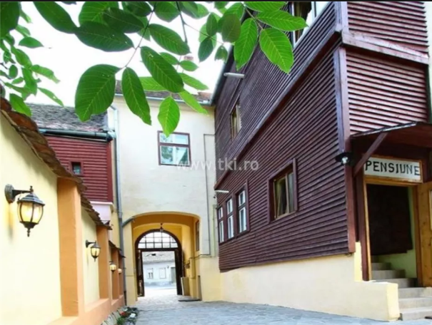 rsz_pensiune_casa_romana 2