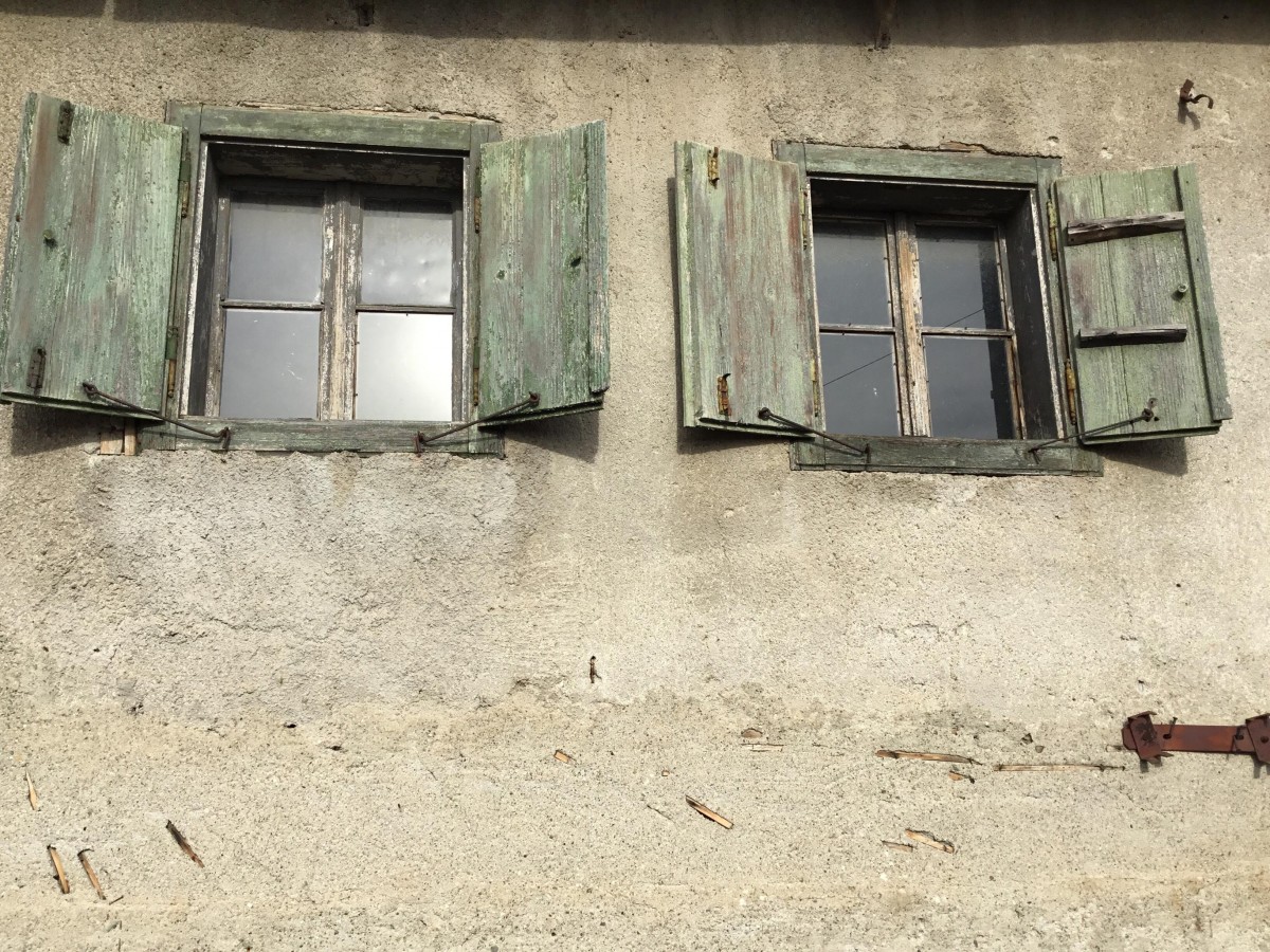 casa veche va fi muzeu in Gusterita1