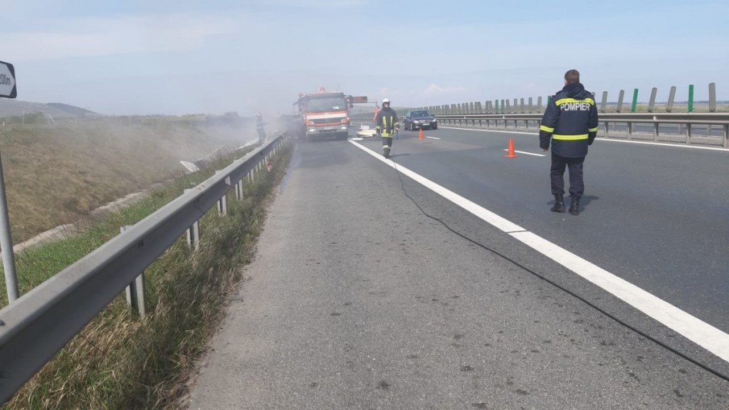 incendiu autostrada camion