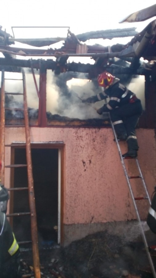 incendiu sura rasinari pompieri