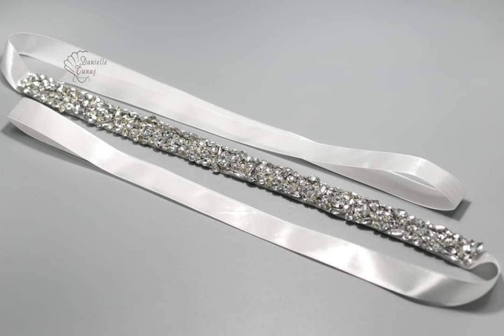 micile afaceri coronite brauri (12)
