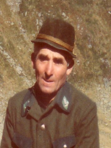 VACA DUMITRU 27-09-1937