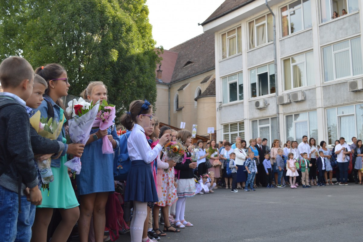 deschidere-an-scolar-octavian-goga-sibiu (1)